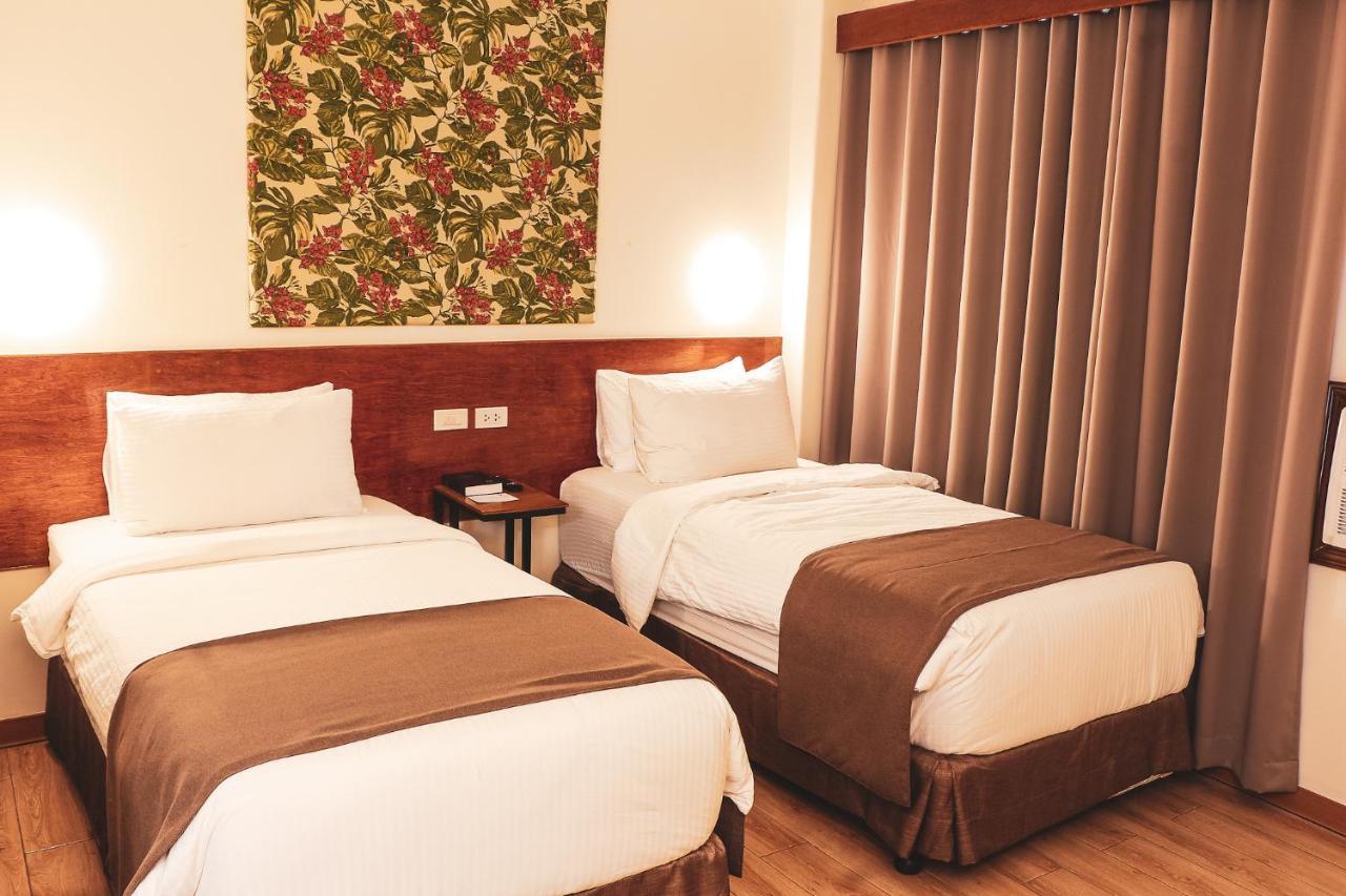 Hotel Sentro Legazpi Eksteriør bilde